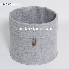 Foldable felt storage basket