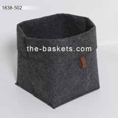 Foldable felt storage basket