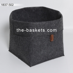 Foldable felt storage basket