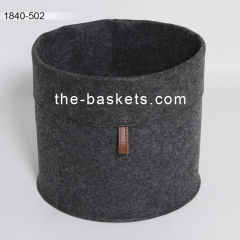 Foldable felt storage basket