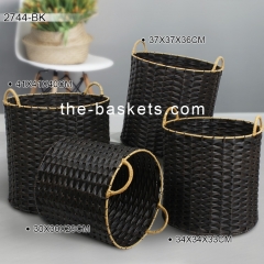 Storage basket