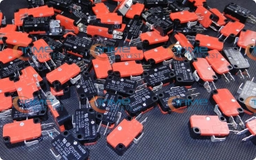 100 pcs Good  Quality High Imitation OMRON microswitches 3 terminals red RMLON microswitch for push button Arcade Game Machine 
