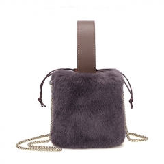 PU2333 2019 Autumn and winter new fur handbags drawstring bucket bag shoulder chain bag for women
