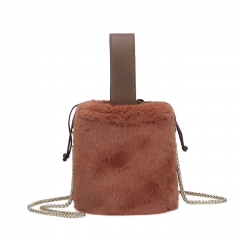PU2333 2019 Autumn and winter new fur handbags drawstring bucket bag shoulder chain bag for women