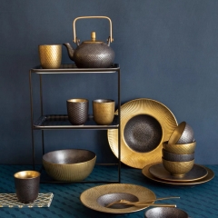 Premium Metalic Tableware Collection