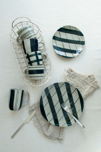 Cottage Tableware Collection