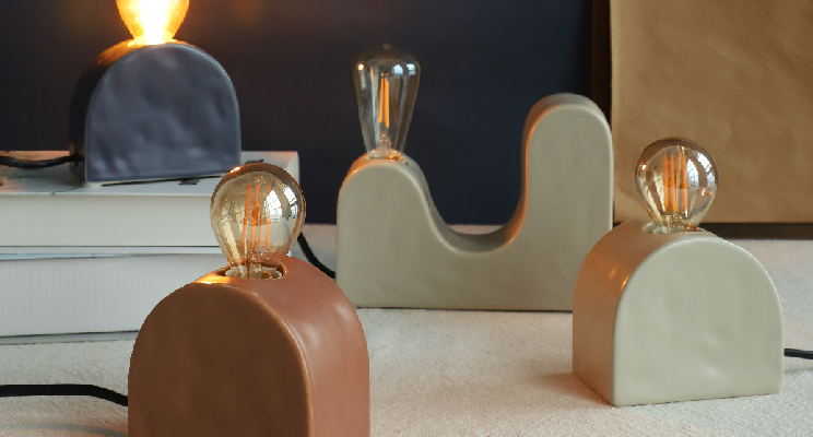 How To Choose Your Ideal Ceramic Table Lamps?