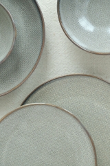 Minimalist Grey Tableware