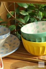 Cute Stamped Flower Tableware Collection