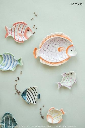 Cute Hand-Painted Fish Shaped Plates