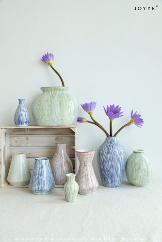 Natural Light Tone Stripes Vase Collection