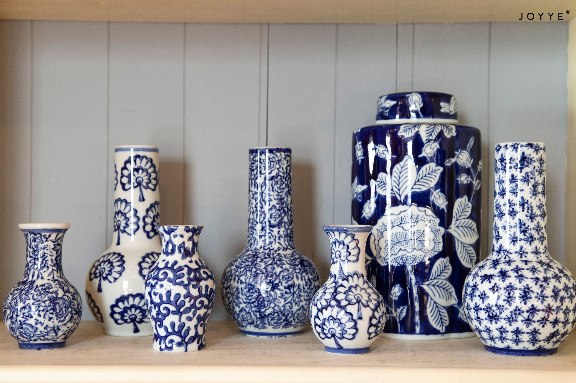 The Timeless Art of Blue and White Ceramic Decor