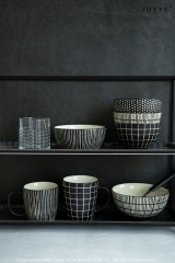 Classic Black and White Stripes Tableware