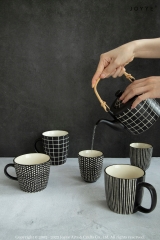 Classic Black and White Stripes Tableware