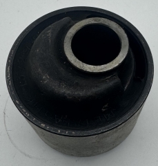 0009654079 ENGINE MOUNT