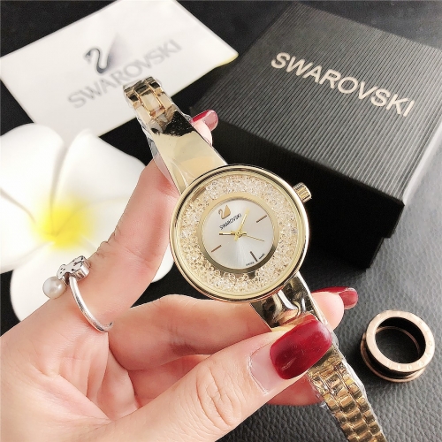 Swarovsk*i Watch-001