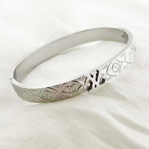 Stainless Steel Brand Bangle-RR220310-Rrs04030-23