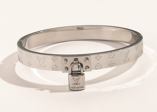 Stainless Steel Brand Bangle-YWA220511-P21DA