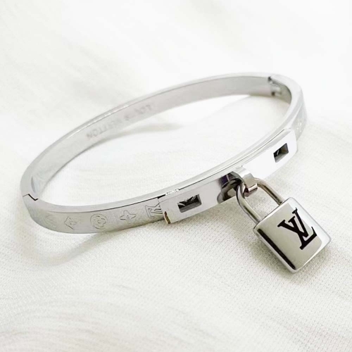 Stainless Steel Brand Bangle-RR220717-Rrs04127-23