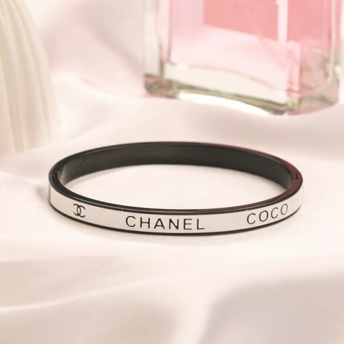 Stainless Steel Brand Bangle-YWA230322-P14CSU (1)