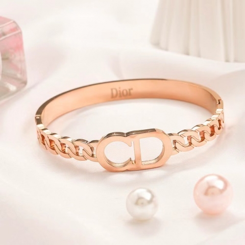 Stainless Steel Brand Bangle-YWA230322-P18.5IK5 (3)