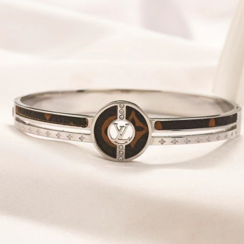 Stainless Steel Brand Bangle-YWA230404-P18MBC (1)