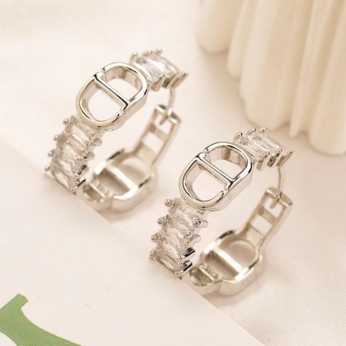 Copper Alloy Brand Earrings-YWA230421-P13.5V56 (1)