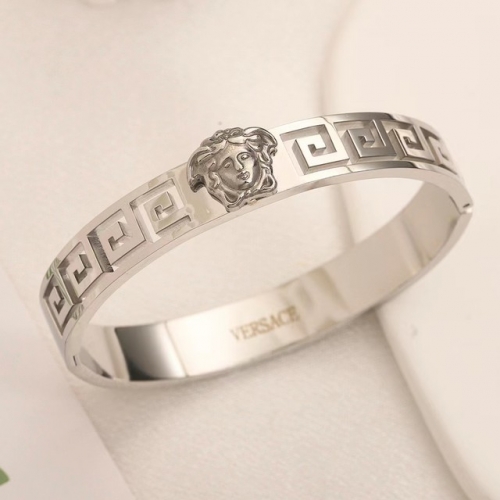 Stainless Steel Brand Bangle-YWA230628-P15.5NAZ (3)