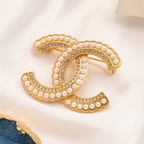 Copper Alloy Brand Brooch-YWA230628-P10.8XDGQ