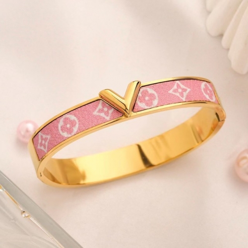 Stainless Steel Brand Bangle-YWA230628-P16JSZ (1)