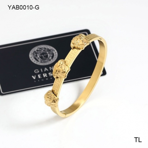 Stainless Steel Brand Bangle-SN230809-YAB0010-G-18.6