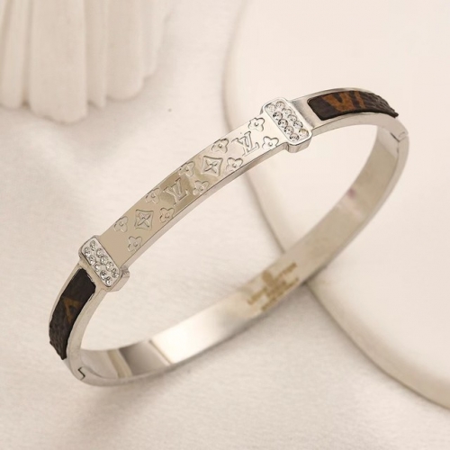 Stainless Steel Brand Bangle-YWA230907-P17NCD (2)