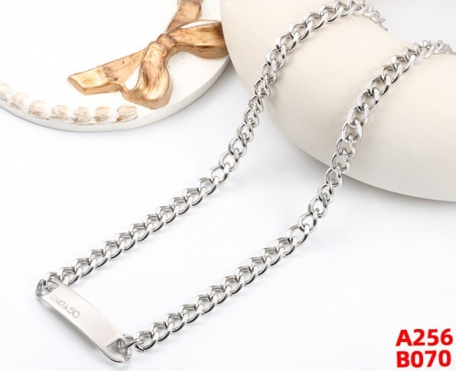 Stainless Steel uno de *50 Necklace-CH230922-P13VROI