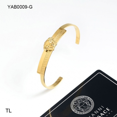 Stainless Steel Brand Bangle-SN231025-YUB0009-G-16.6