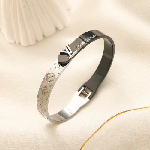 Stainless Steel Brand Bangle-YWA231123-P18VZZX (3)