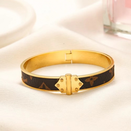 Stainless Steel Brand Bangle-YWA231123-P14RTED (2)