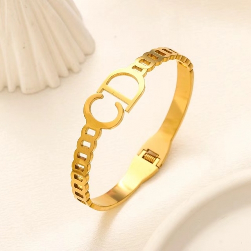 Stainless Steel Brand Bangle-YWA231123-P12CEWR