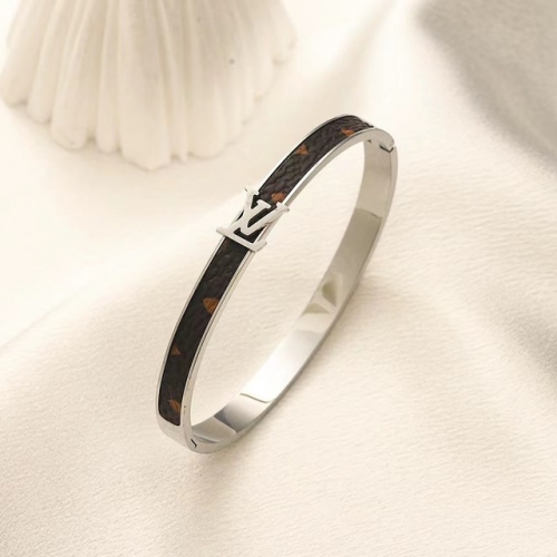 Stainless Steel Brand Bangle-YWA231123-P15VFGH (4)