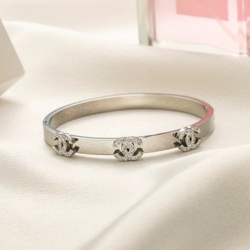 Stainless Steel Brand Bangle-YWA240125-P15IKJG (2)