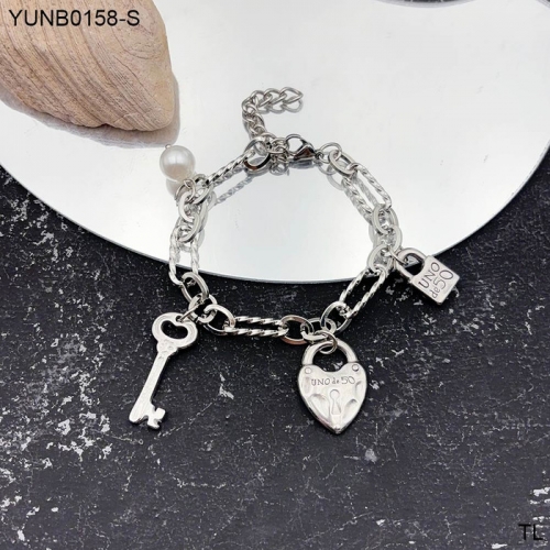 Stainless Steel Uno de *50 Bracelet-SN240911-YUNB0158-S-15.9