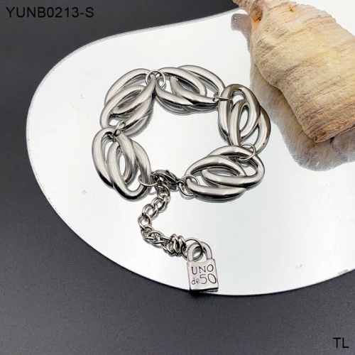 Stainless Steel Uno de *50 Bracelet-SN241127-YUNB0213-S-14