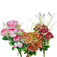 BOUQUET OF ROSE BLOOMS /Glitter Trim