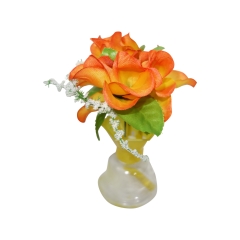 MINI ROSE POSIE IN GLASS VASE