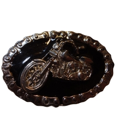 COWBOY STYLE BELT BUCKLE