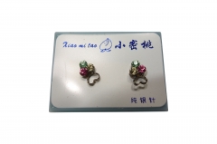 RHODIUME STUDS WITH COL STONE INSETS IN PVC GIFT BOX