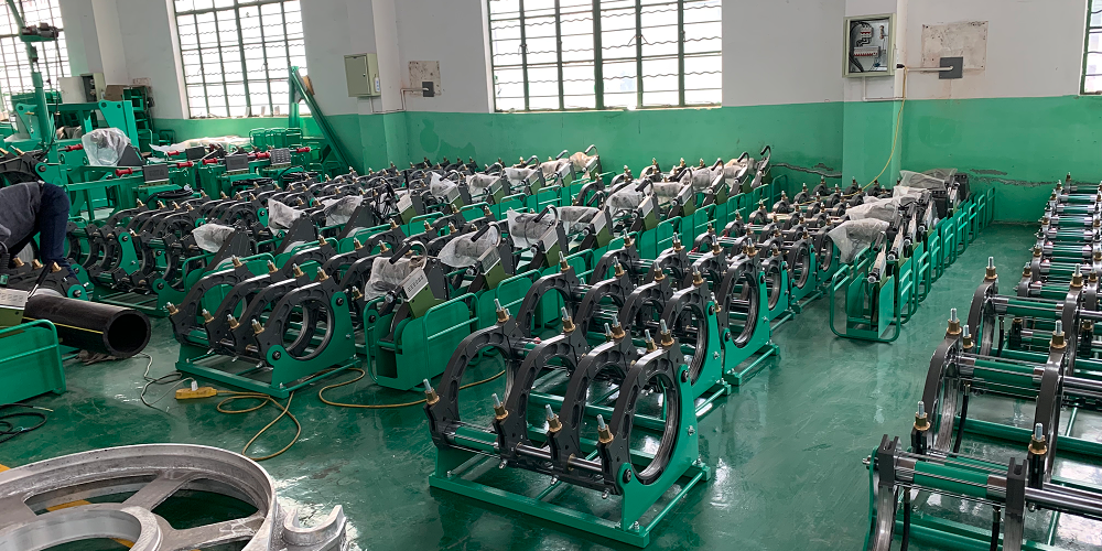 Descubra las máquinas de fusión a tope: la mejor solución para soldar tuberías de plástico