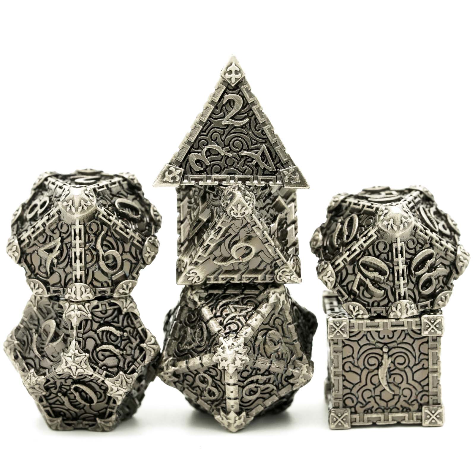 Full Set Dagger font Metal DND Dice With Bag