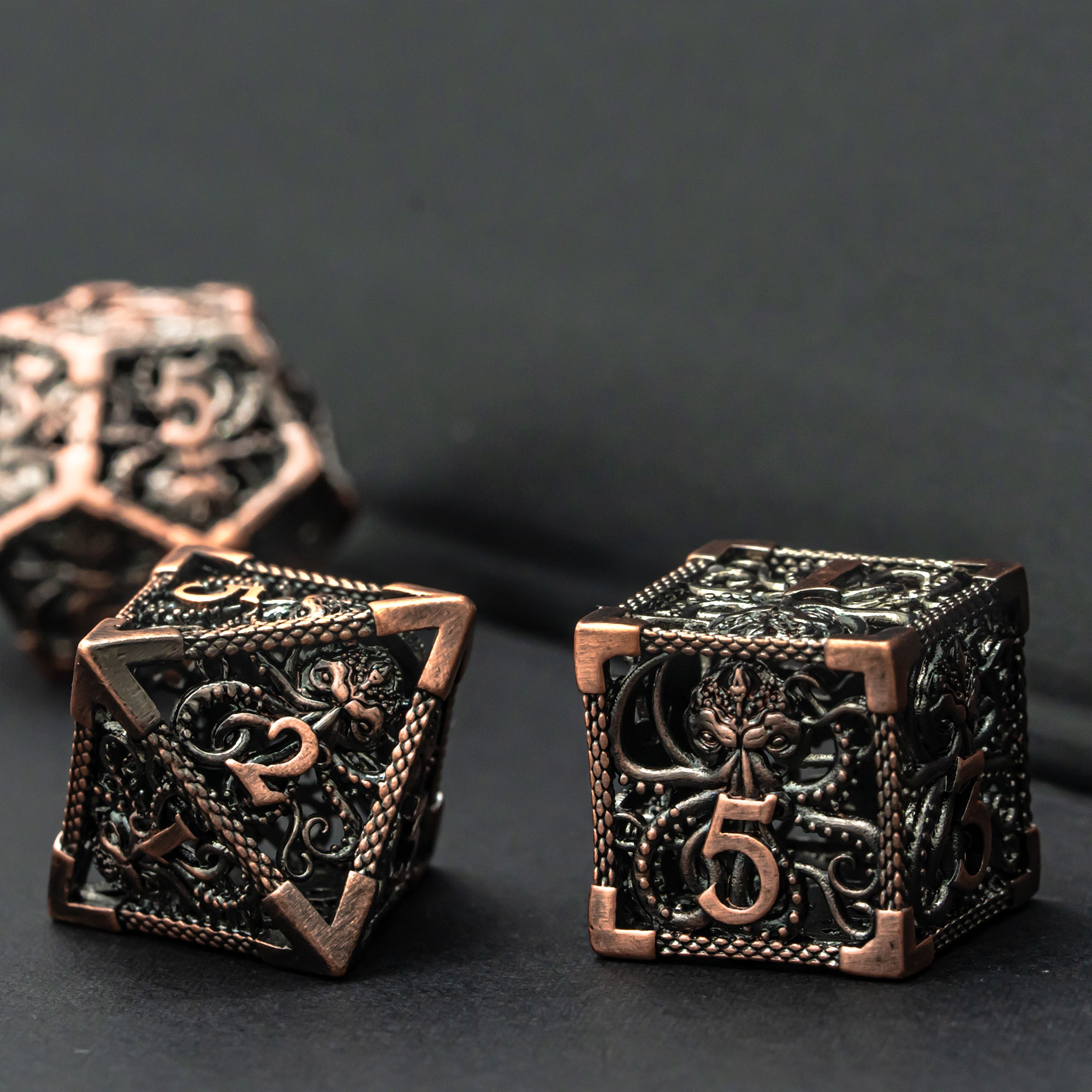 Octopus Hollow Metal DND Dice Set with Box