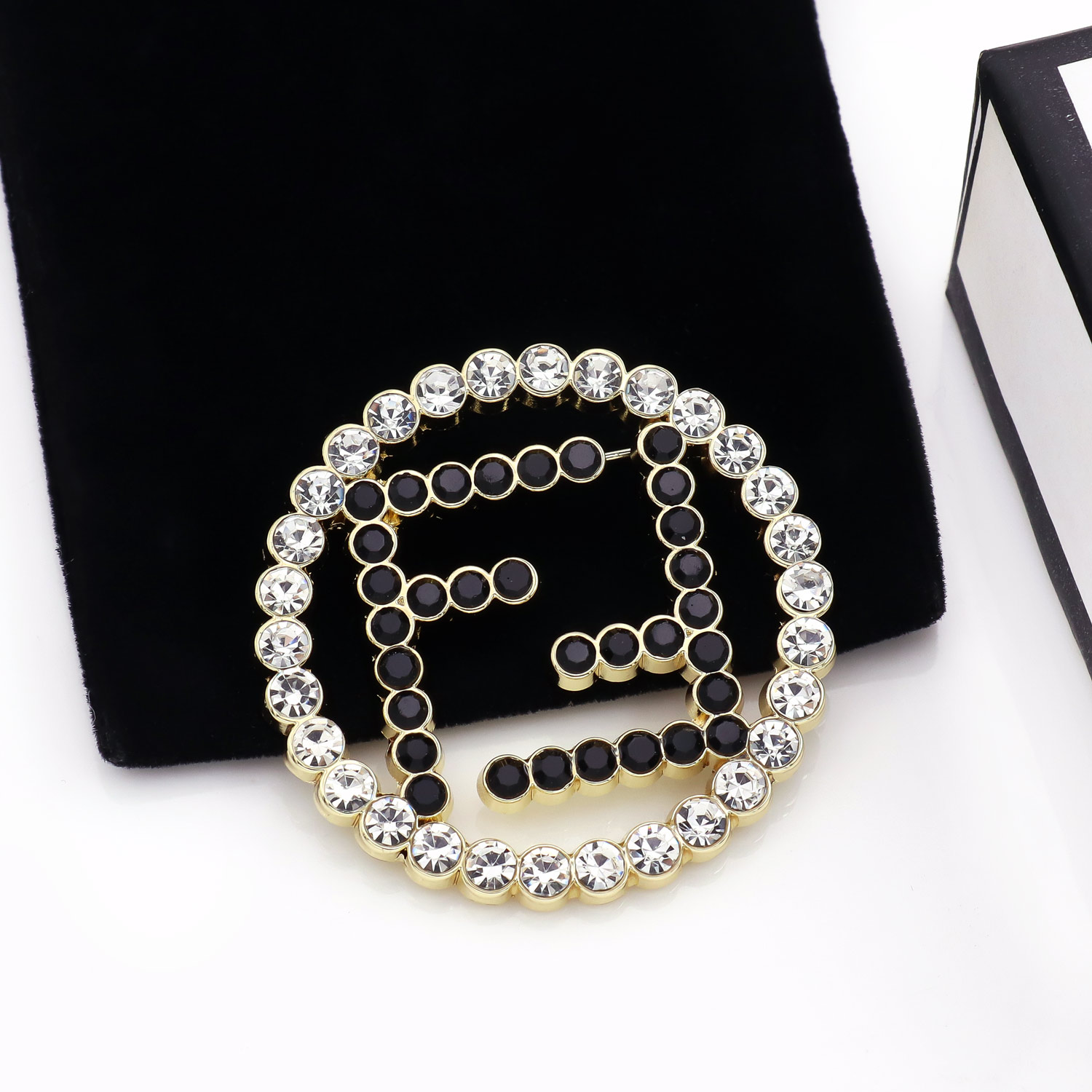 14K Color Brass Brooch (Laton Broche) - JP31L
