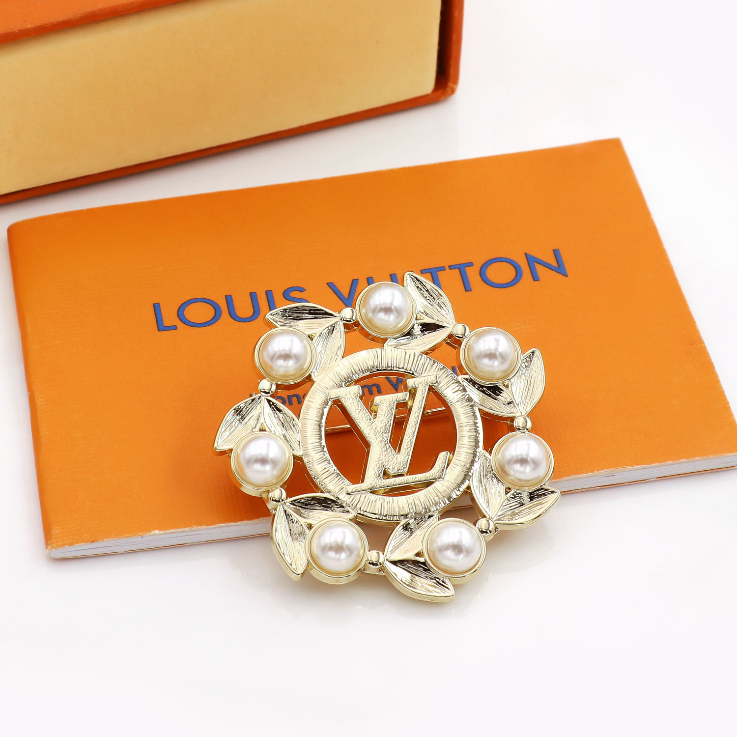 14K Color Brass Brooch (Laton Broche) - JP31B
